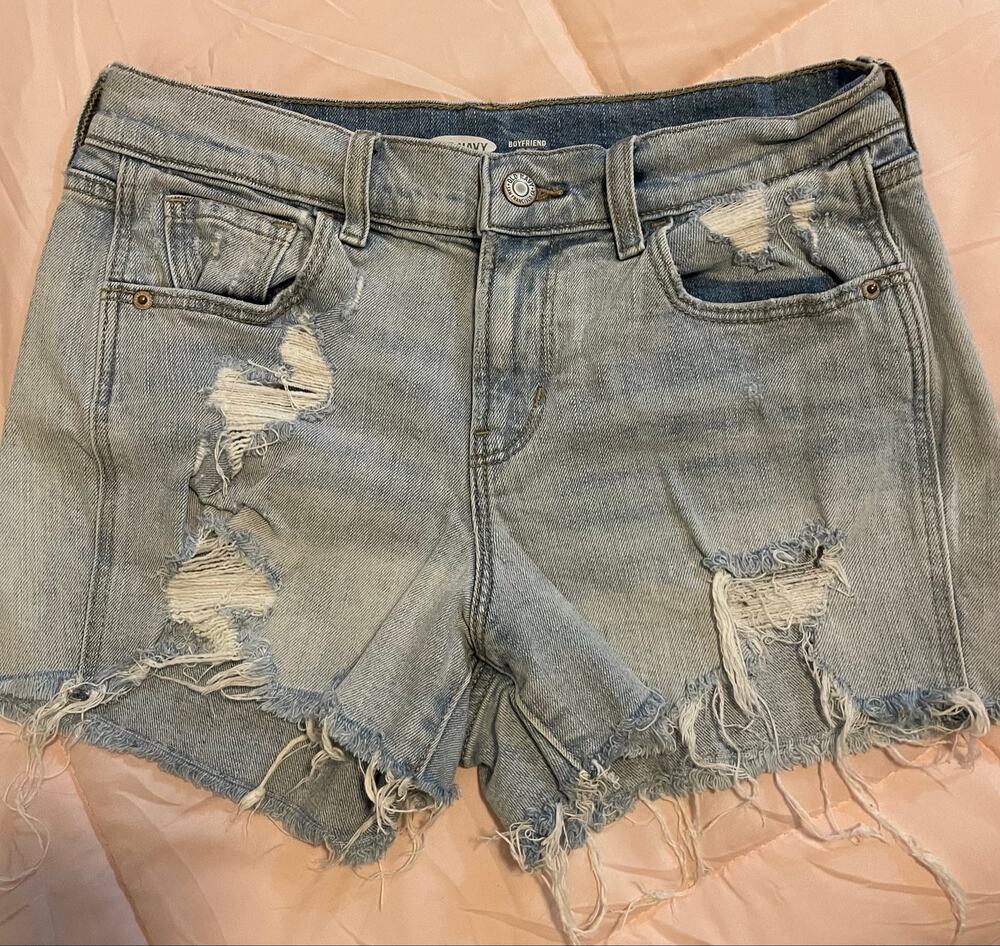 Women’s Old Navy Boyfriend Mid-Rise Distressed Jeans Shorts Size 2